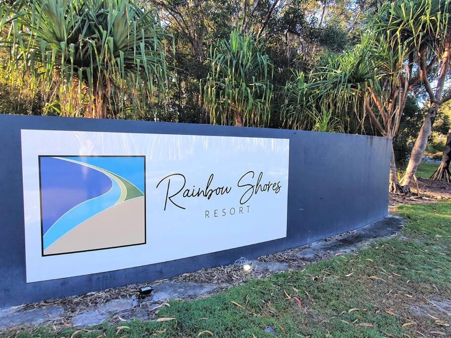 Your Place. Enjoy The Beach Retreat Rainbow Beach Luaran gambar